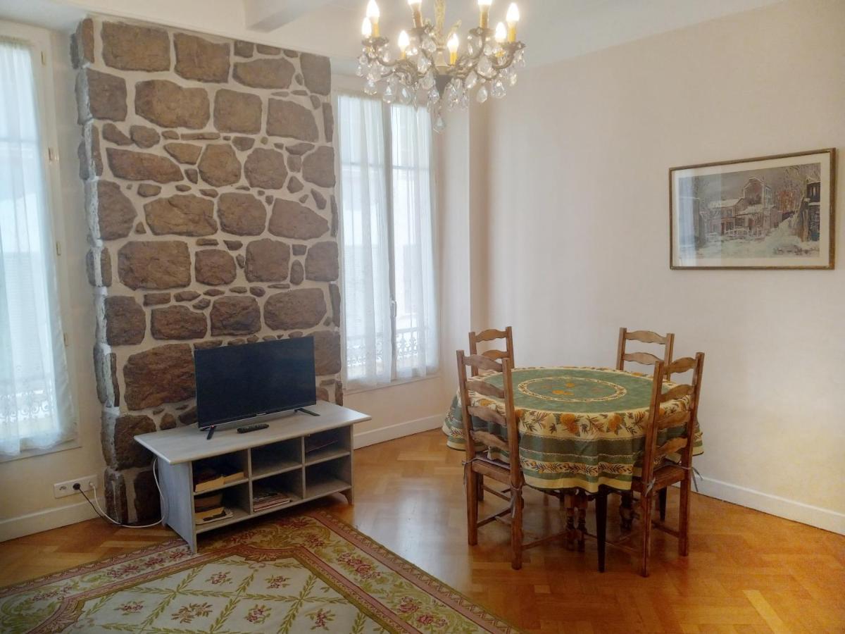 Nice Large 2Br Sunny 20 Meter Terrace Parking Beach Shops Exterior foto